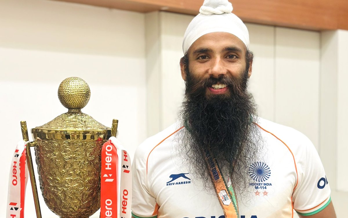 Navneet Kaur, Jarmanpreet Singh To Lead SG Pipers At Hockey India League