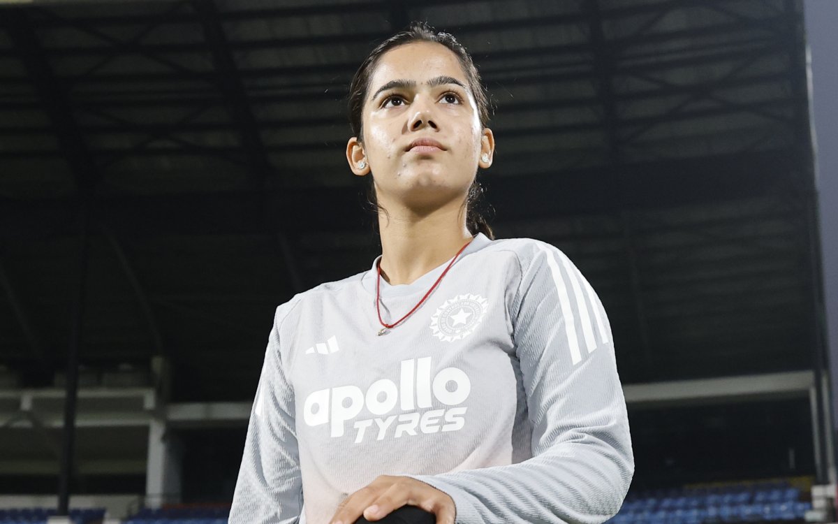 Team India reach Trivandrum ahead of 3rd T20I against Sri Lanka