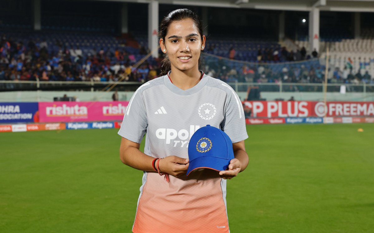 Was nervous before national anthem but happy to execute my plan: Vaishnavi Sharma