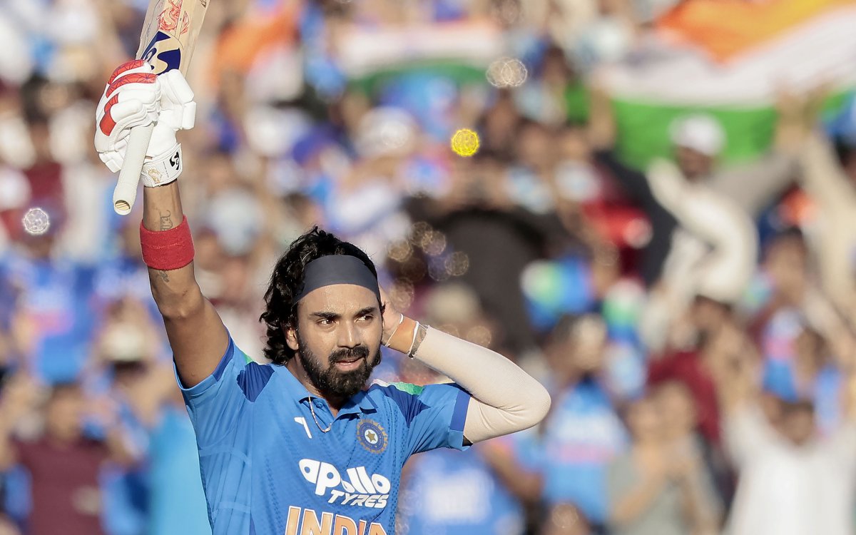 2nd ODI: KL Rahul's magnificent 112 not out carries India to 284/7 against NZ