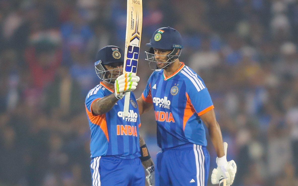 2nd T20I: Suryakumar Yadav's unbeaten 82 guides India to a seven-wicket victory over New Zealand