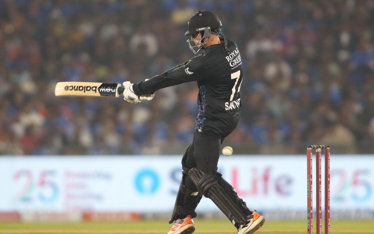 2nd T20I: When you come up against a side like India, you need to go harder, says NZ skipper Santner