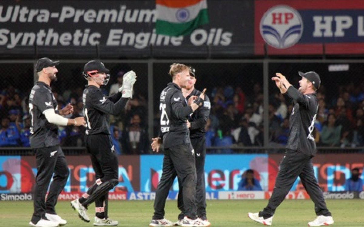 3rd ODI: New Zealand overcome Kohli’s valiant 124 to secure 2-1 series win (ld)