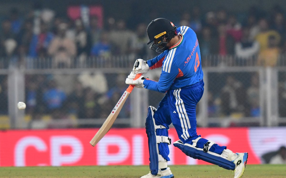 3rd T20I: Abhishek, Suryakumar shine as India clinch series with 3-0 lead