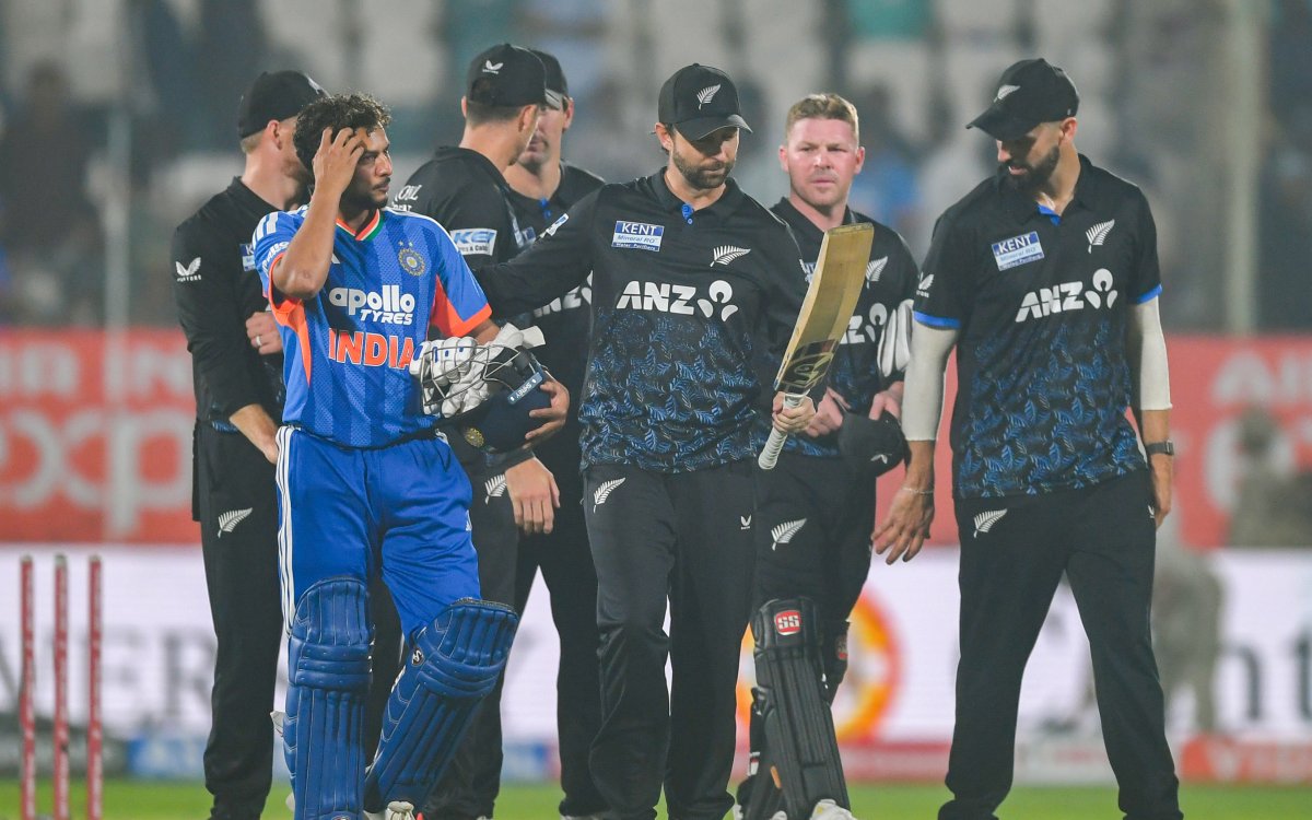 4th T20I: Seifert, Santner help NZ beat India by 50 runs despite Dube’s 65 (Ld)