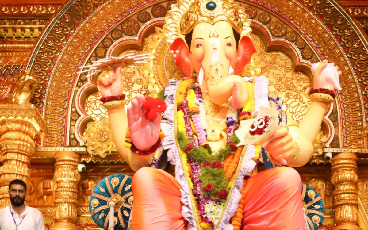 Arjun Tendulkar to tie knot with fiancee Saaniya Chandhok on March 5: Sources