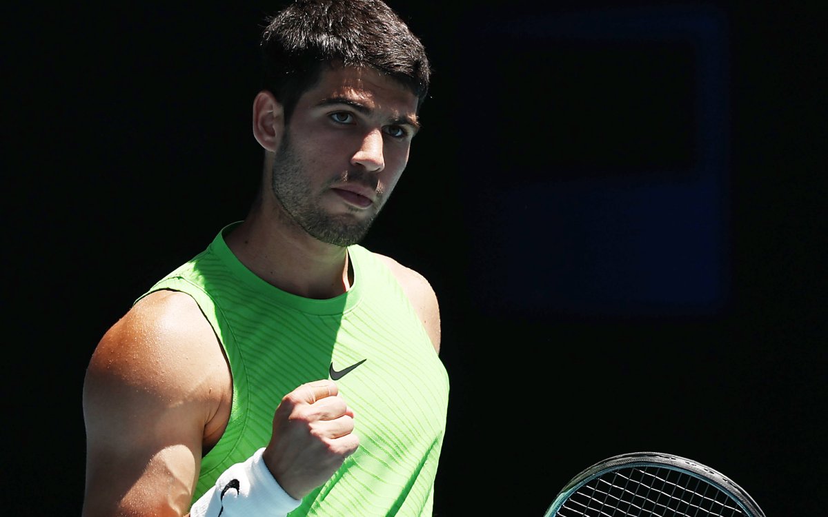 Aus Open: Alcaraz rolls into Rd-4 with record-breaking win in his 100th Grand Slam match