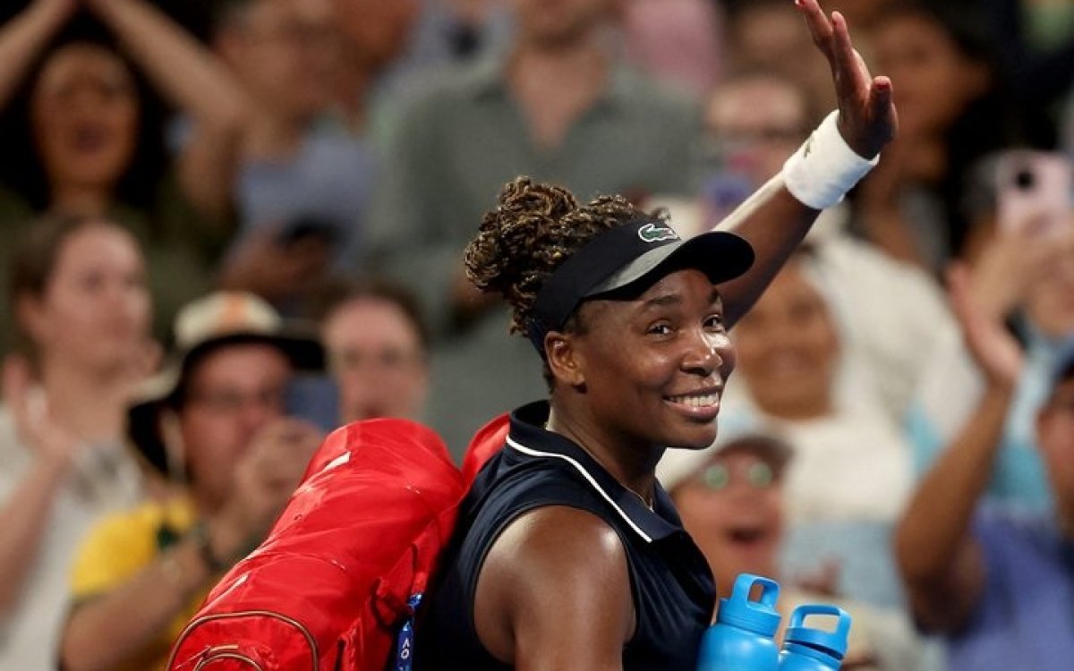 Aus Open: Venus Williams bows out in first round after loss to Olga Danilovic