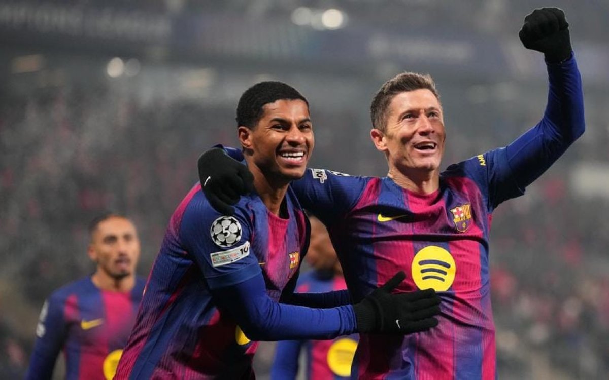 Barca win in Prague to set up thrilling last group games in Champions League