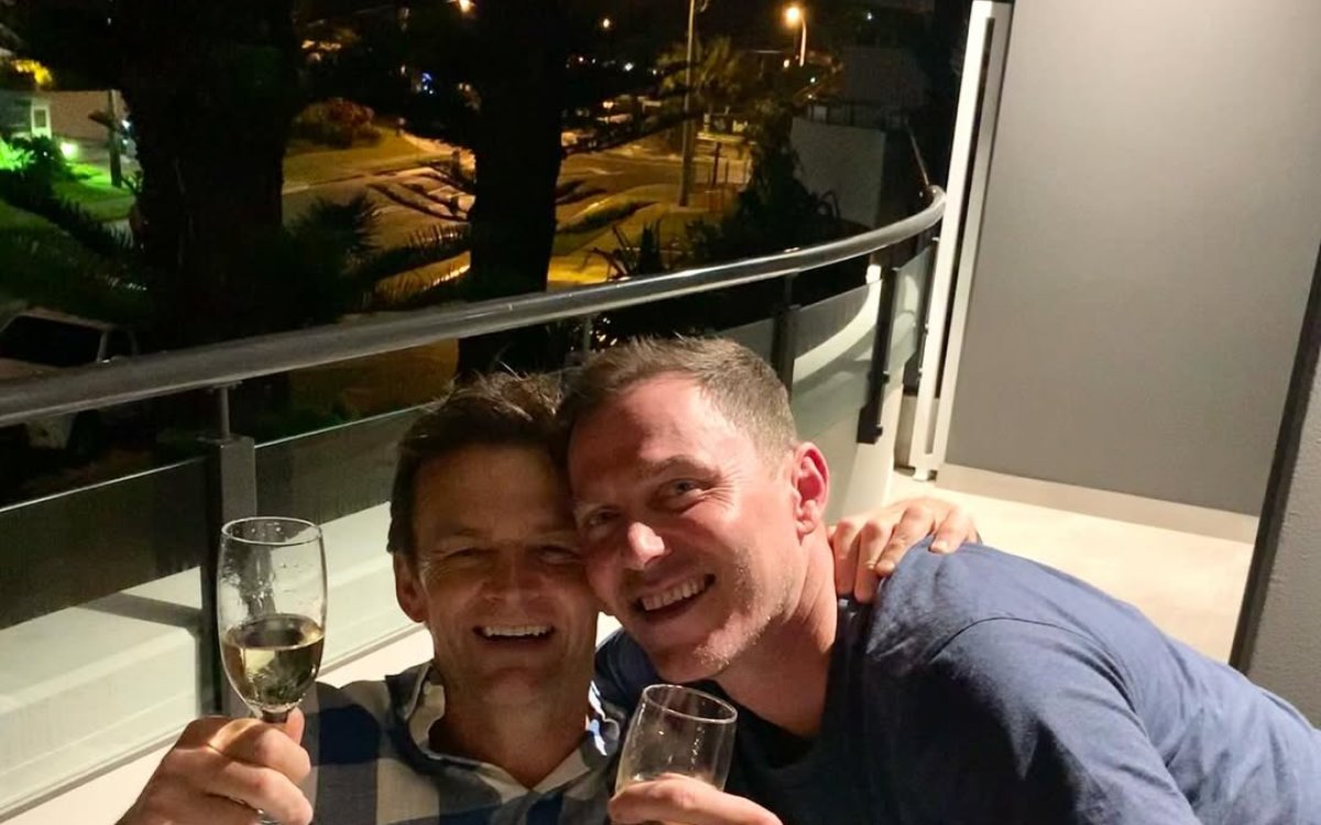 Damien Martyn discharged from hospital amid bout of meningitis, says Gilchrist