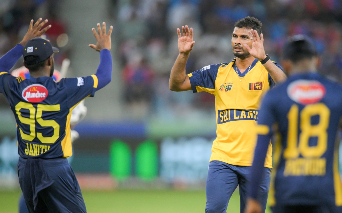 Dasun Shanaka to leak Sri Lanka squad for Pakistan T20Is