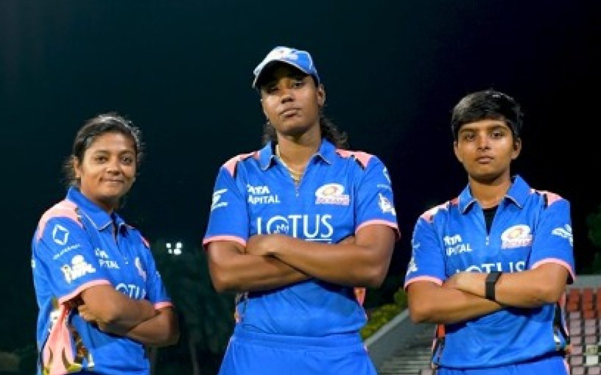 Defending champions Mumbai Indians unveil WPL 2026 jersey