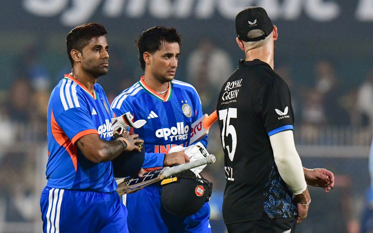 'IND-NZ series was appetiser, main course begins from Feb 7’: Gavaskar on India’s T20 WC title defen