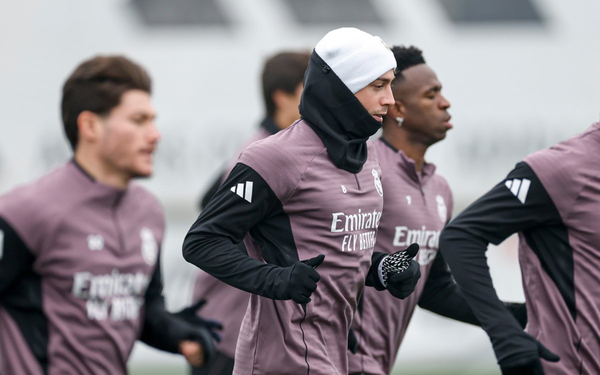 La Liga: Arbeloa urges fans to support Real Madrid against Levante