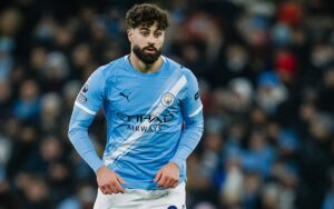 Man City defender to undergo surgery for tibial fracture in his right leg