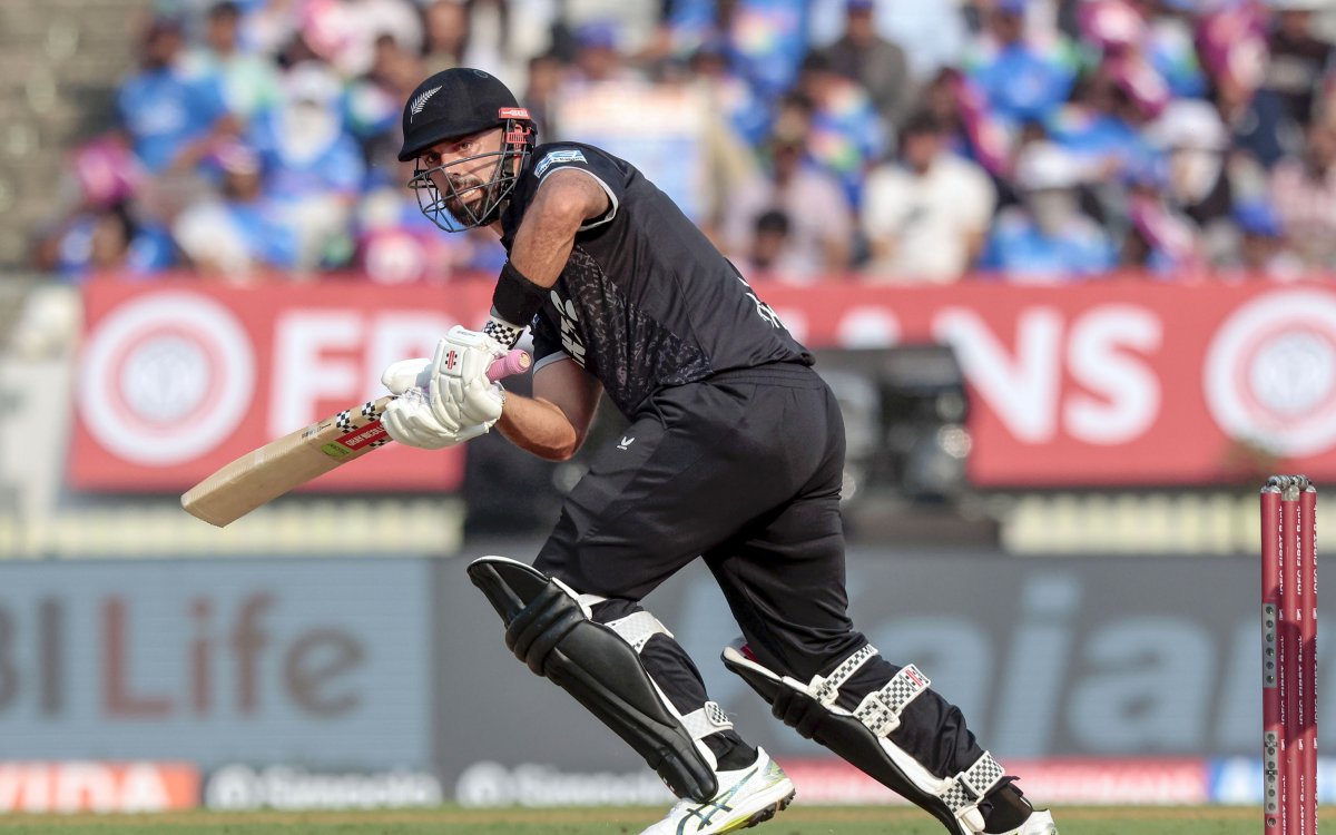 No better place than a full crowd of blue: Daryl Mitchell on NZ youngsters’ first cricket experience