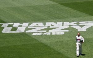 'Only thing I wanted was to finish off with a win': Khawaja after farewell Test at SCG