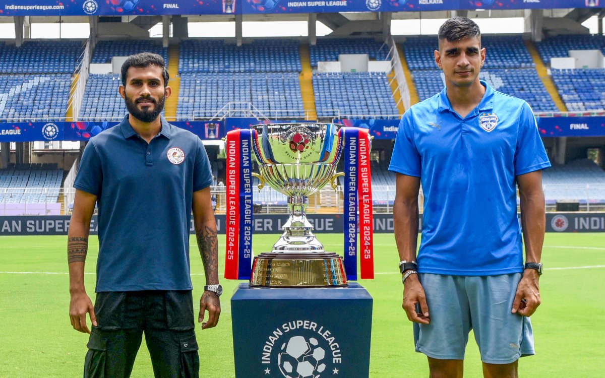 'Owners and the fans deserve clarity': Chhetri and footballers question AIFF over restart of ISL