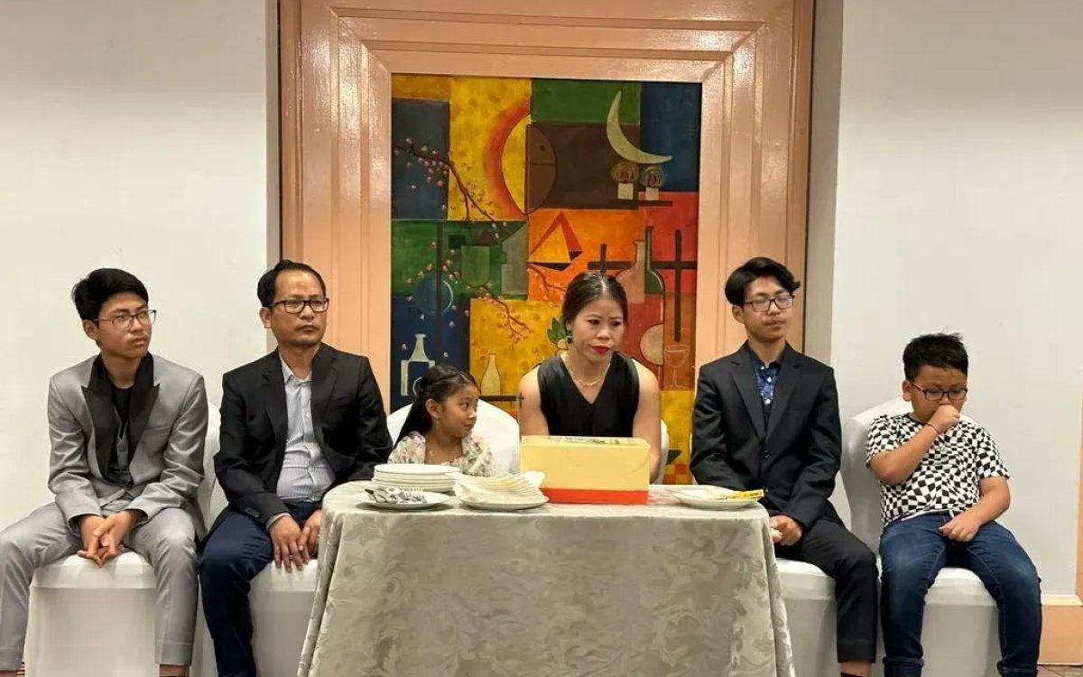 She was having an affair in 2013, I remained silent;  I've their WhatsApp messages: Ex-husband Onler