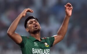 Spiritual Guru Devkinandan Thakur slams KKR, Shah Rukh Khan over Bangladeshi player; leaders react