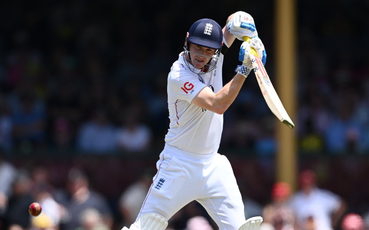 Umpire's 'no-ball blunder' comes to light after Australia wrap up Ashes series 4-1