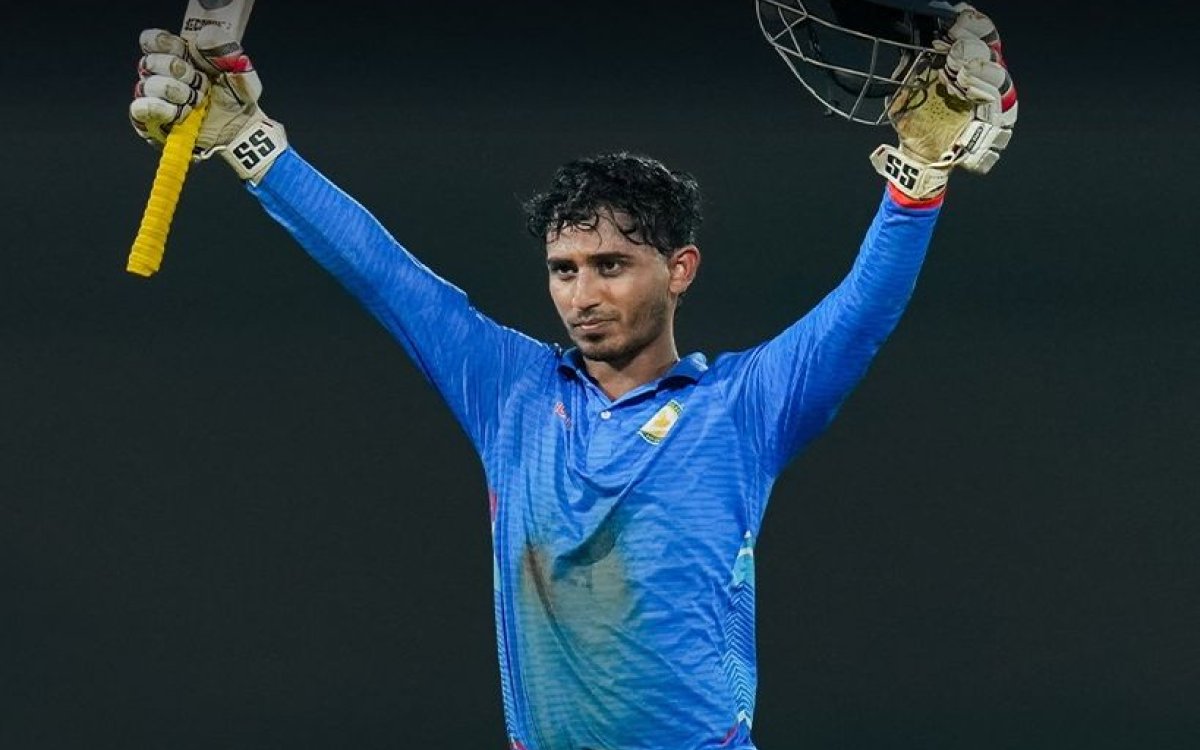 Vijay Hazare Trophy: Aman Mokhade becomes third batter to score 800 runs in a single season