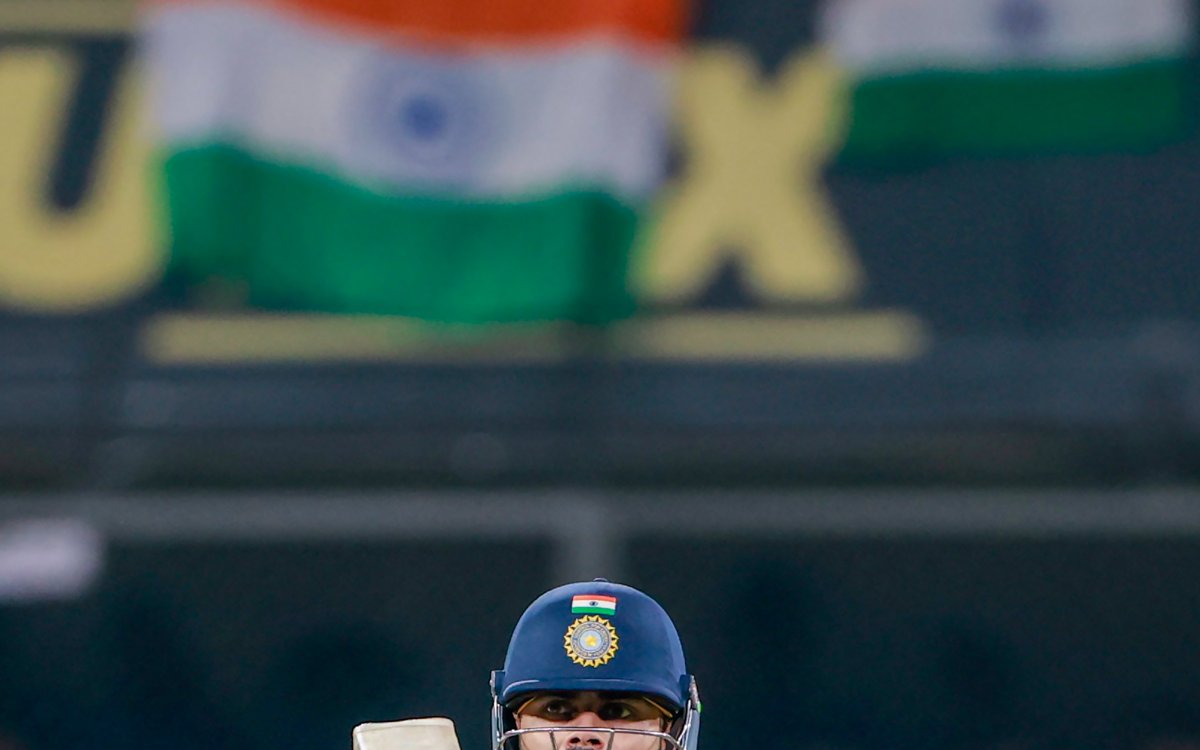 Virat Kohli’s Insta account mystery: Fans baffled as profile vanishes online