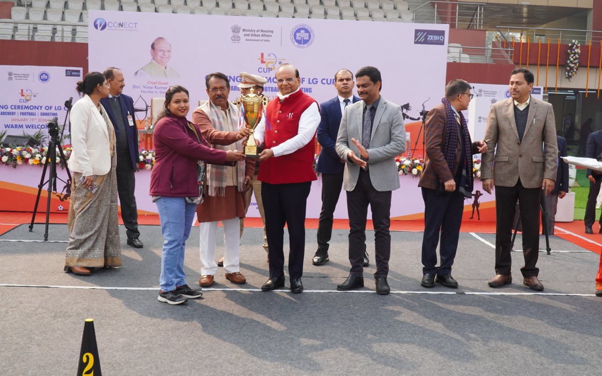 VK Saxena lauds DDA for sports infra, awards medals to LG Cup 2026 winners