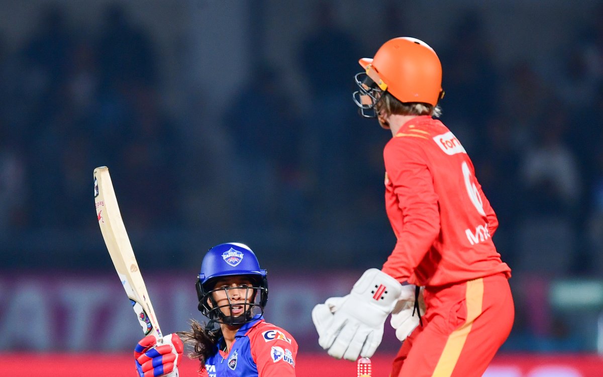 WPL 2026: Sophie Devine's magical final over helps Gujarat pip Delhi by three runs