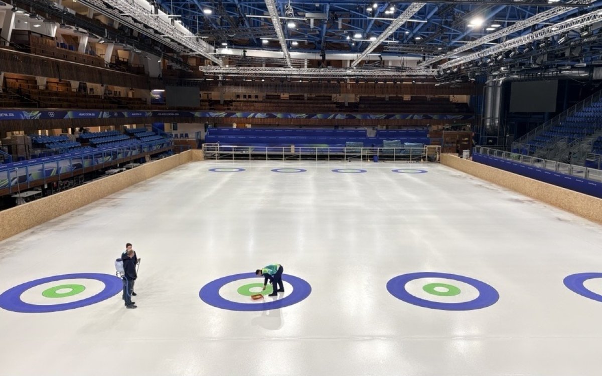 2026 Winter Olympics: Britain, Canada, Sweden start as favourites for curling title
