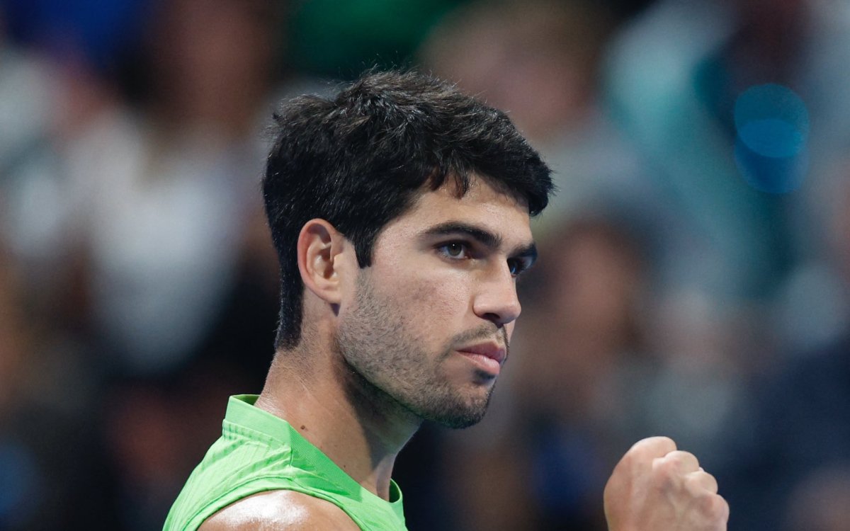Alcaraz beats Rinderknech in Doha opener for 150th hard-court win