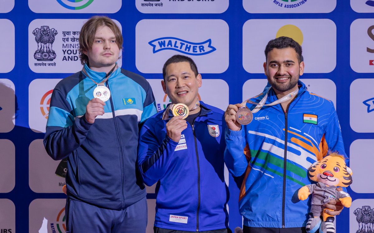 Asian Shooting Rifle/Pistol C'ship: Anish wins bronze in rapid-fire pistol, Kazakhstan take four gol