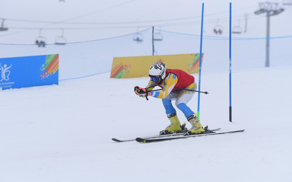 Dr Mandaviya announces dates for Gulmarg leg, says ‘perfect time for Khelo India Winter Games’