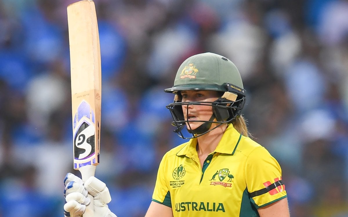 Ellyse Perry becomes first Australian to play 350 international games