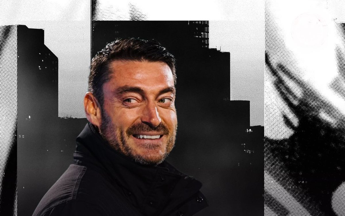 Football: Riera appointed head coach of Eintracht Frankfurt until 2028