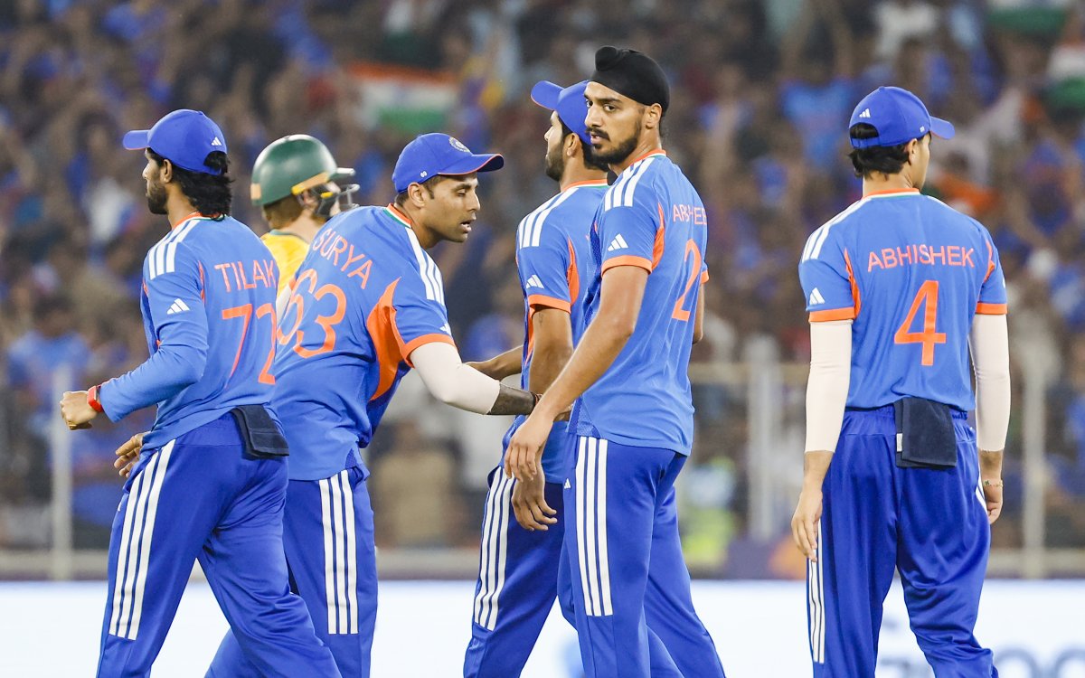 'India didn't realise the new ball would be the biggest challenge...': Pollock's view on what went w