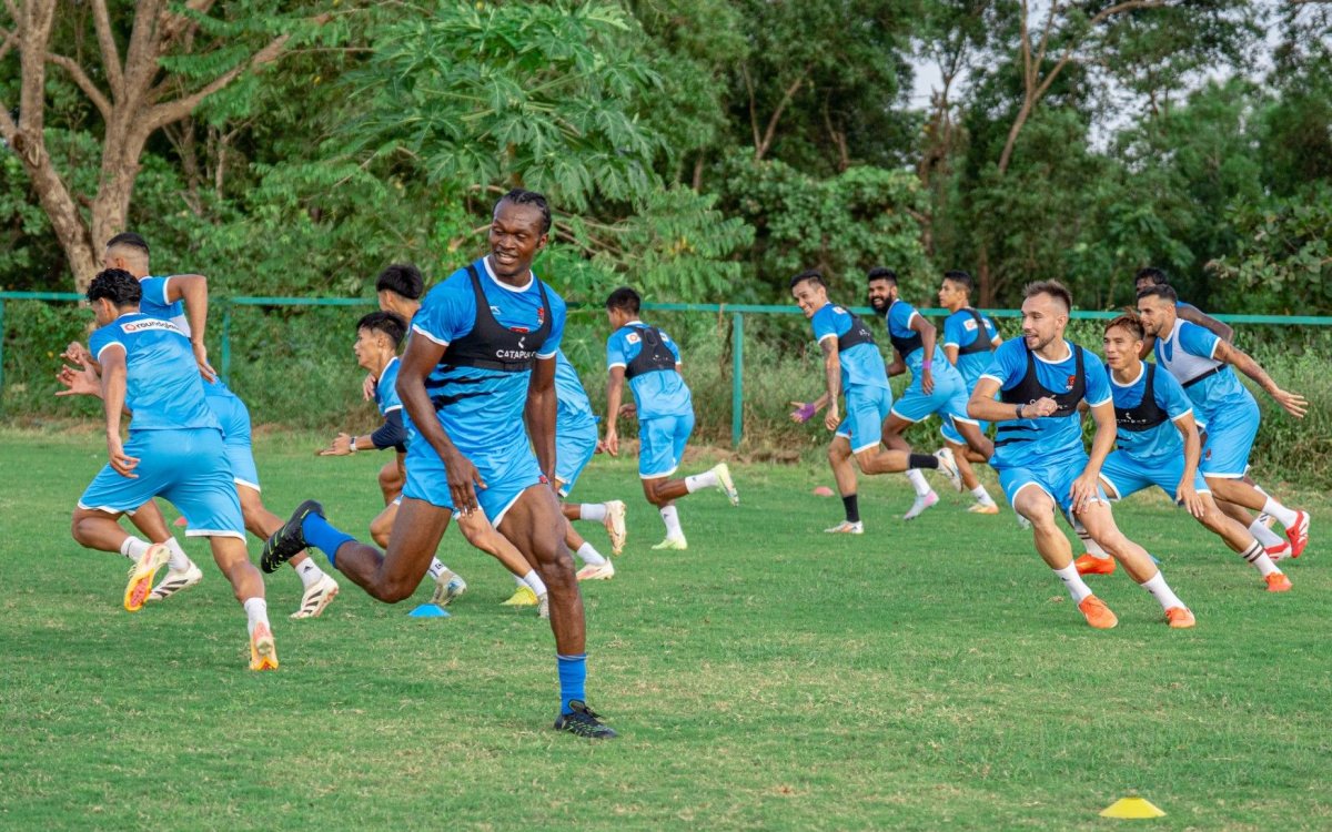 ISL 2025-26: East Bengal, Jamshedpur look to continue winning runs