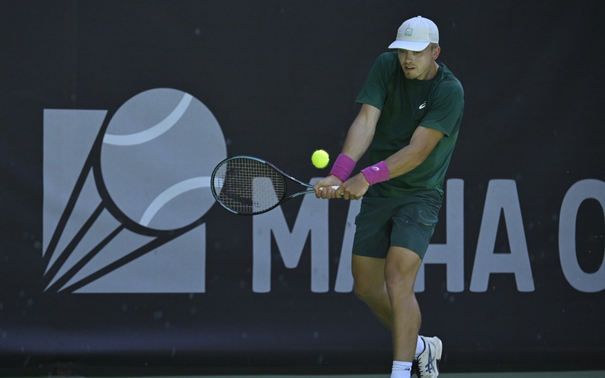 Maha Open ATP Challenger 75: Felix Gill knocks out Sumit Nagal in pre-quarters