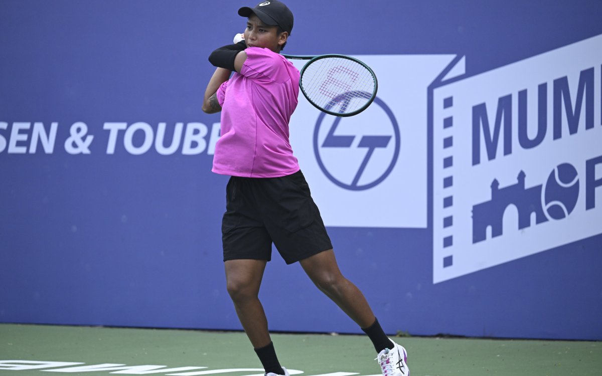 Mananchaya and Leolia Jeanjean cruise into the next round on day one of the Mumbai Open WTA 125K Ser