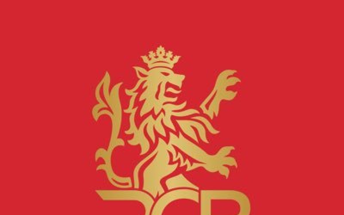 Manchester Utd's Glazer brothers among nine bidders for RCB: Report