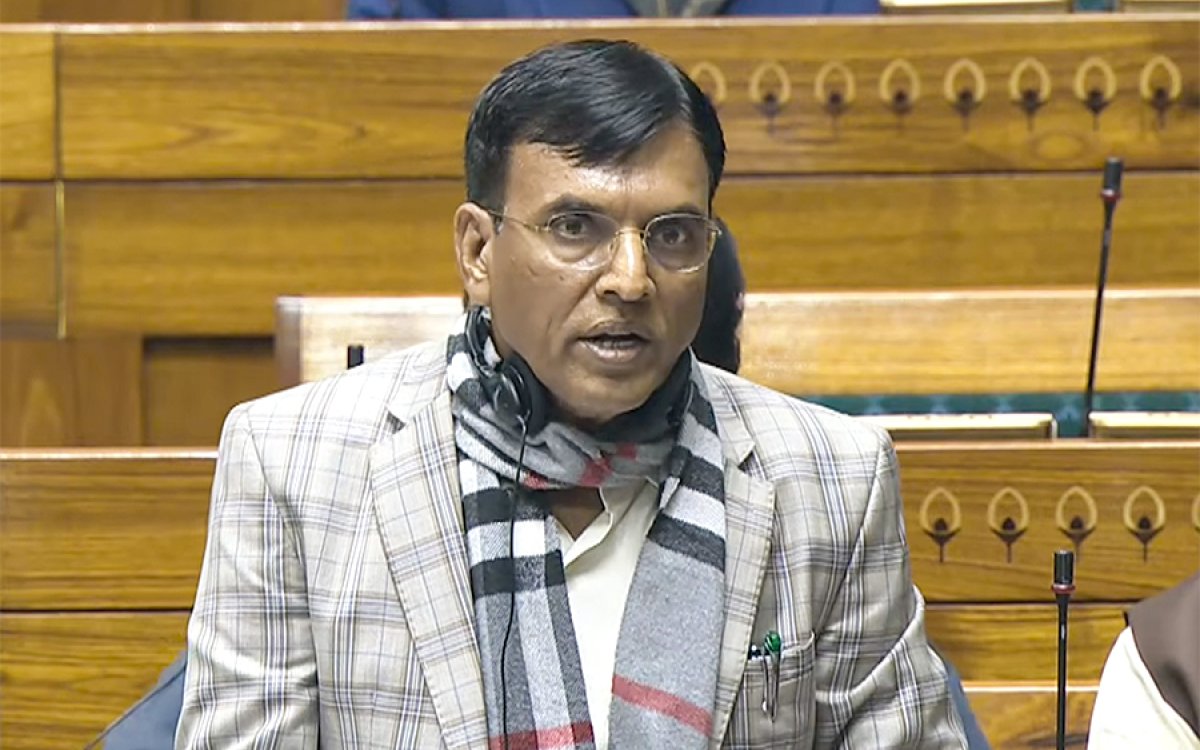 Mansukh Mandaviya lays foundation stones for six sports infrastructure projects, inaugurates 2 athle