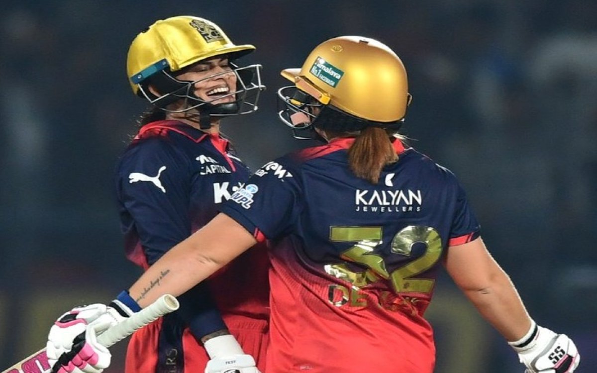 Siddaramaiah, Kumaraswamy congratulate RCB Women's team for lifting WPL trophy