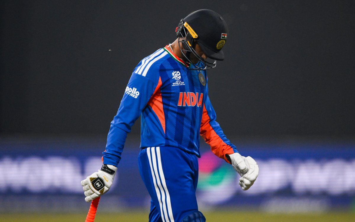 T20 WC: 'He's just got to give himself a little more time', Shastri's key advice to Abhishek after t