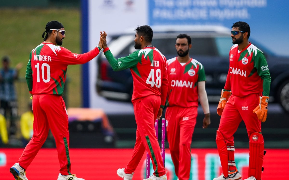 T20 WC: Oman opt to bowl against Ireland in do or die Group B clash