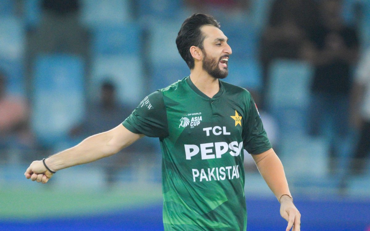 T20 WC: Pakistan elect to field first against Netherlands in opener