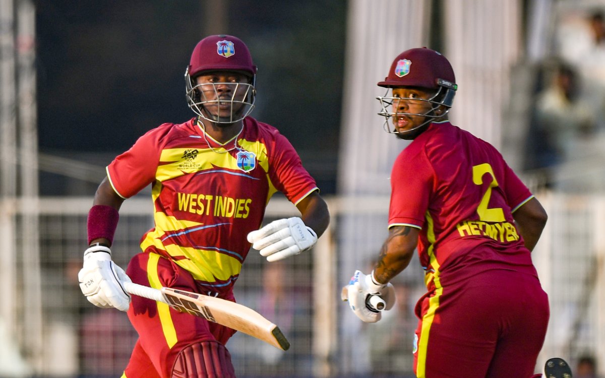 T20 WC: Rutherford's 76 not out helps Windies to 196/6 against England