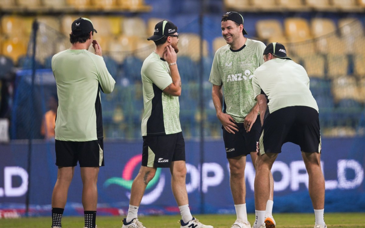 T20 WC: Santner, Sodhi, Ferguson return for New Zealand as Pakistan elect to bat first