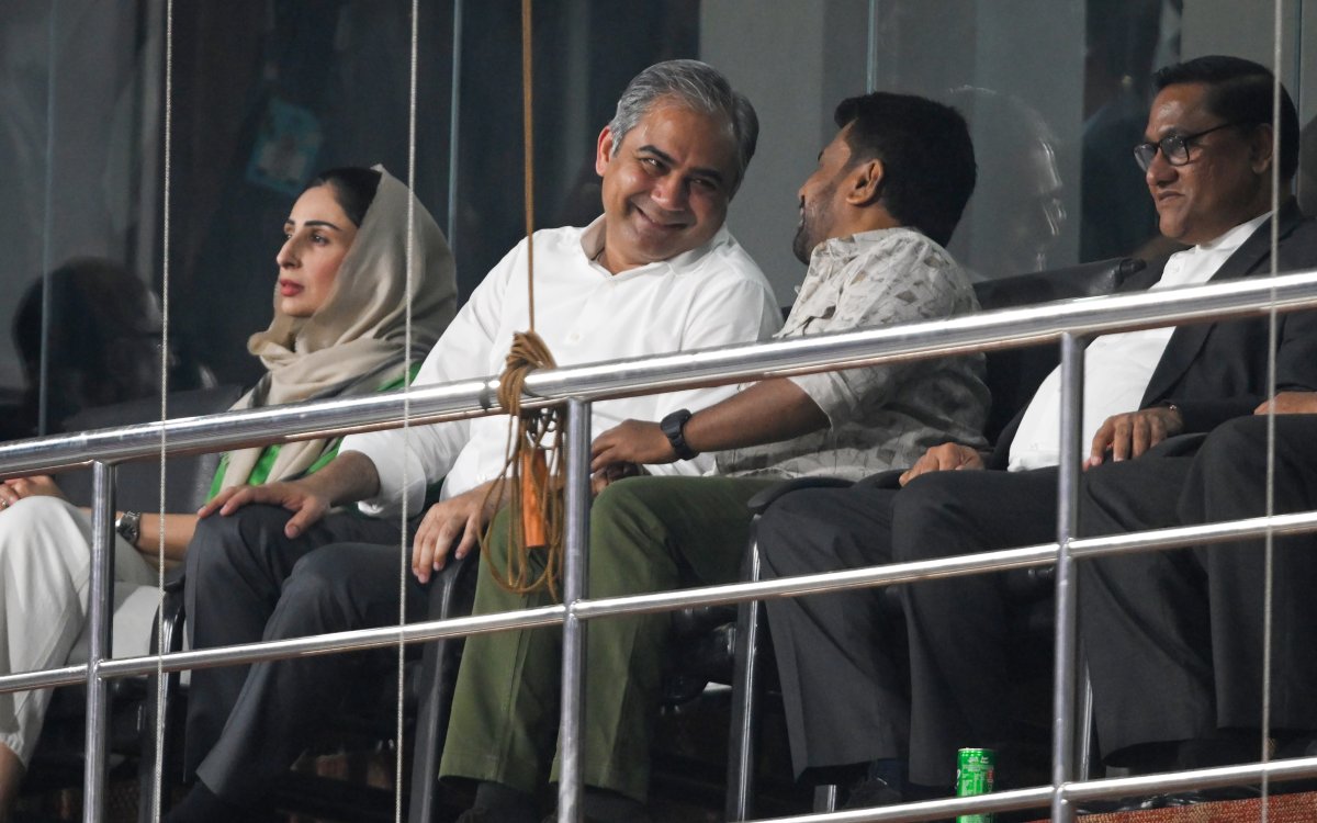 T20 WC: Sri Lanka President, PCB chief spotted at India-Pakistan clash in Colombo