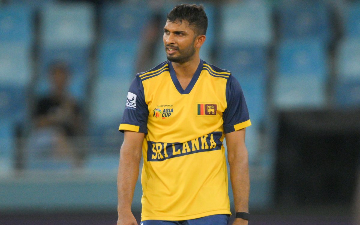 T20 WC: Sri Lanka's Shanaka sets unwanted record, becomes batter with most zeroes in T20Is