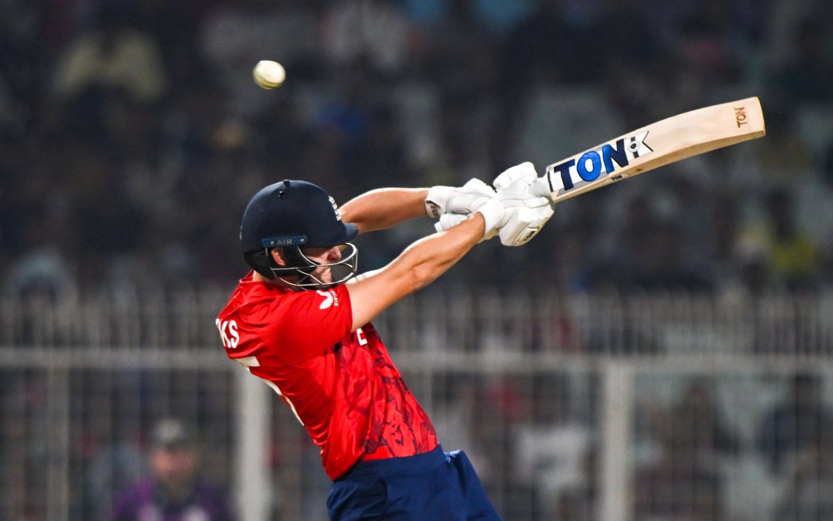 T20 WC: Tom Banton’s fifty guides England to five-wicket victory over Scotland
